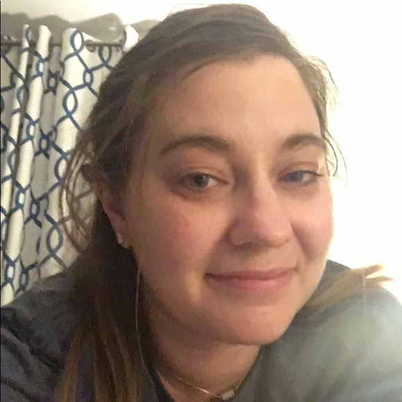 Meet your Posher, Jenna - Picture 1 of 1